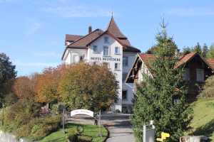 Vorschaubild_Hotel Belvedere Weissbad_Traditionshaus mit Weitblick in den Appenzeller Alpen_VisitLocals