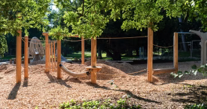 Vorschaubild_Rosenfeldpark_Grüne Ruheinsel mit Spielplatz im Basler Wohnquartier._VisitLocals